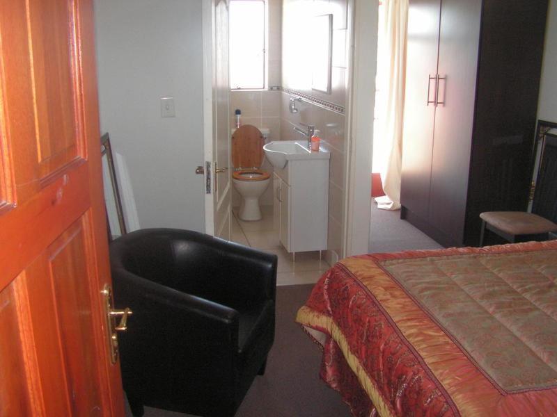 Moshitametsi Guesthouse Kempton Park Buitenkant foto