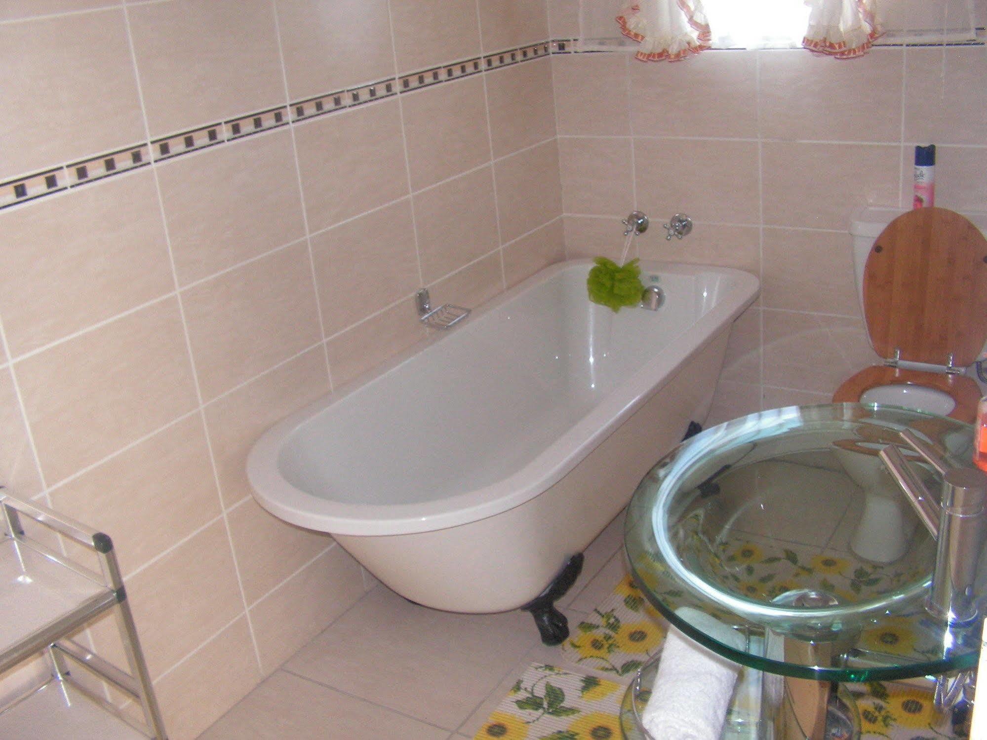 Moshitametsi Guesthouse Kempton Park Buitenkant foto